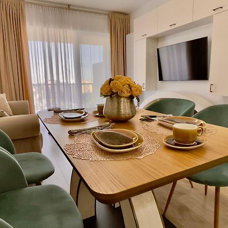 Piazza Vista - Granvia Park Apartment Bucharest Luaran gambar